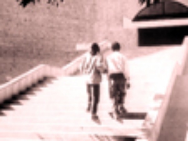 美麗新視界Listening to Shadows(標題圖檔)